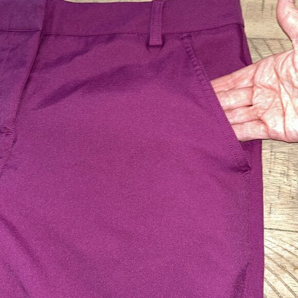 PUMA Purple Stretch Travel 🧳 Short 4 Pockets for your Gear ⚙️💄⛳️ 🎾 Ready 2 GO - Picture 9 of 17